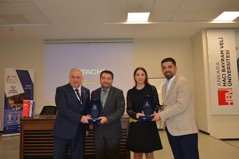 GAYR�MENKUL�N YEN� NESL� KAMP�STE YET���YOR