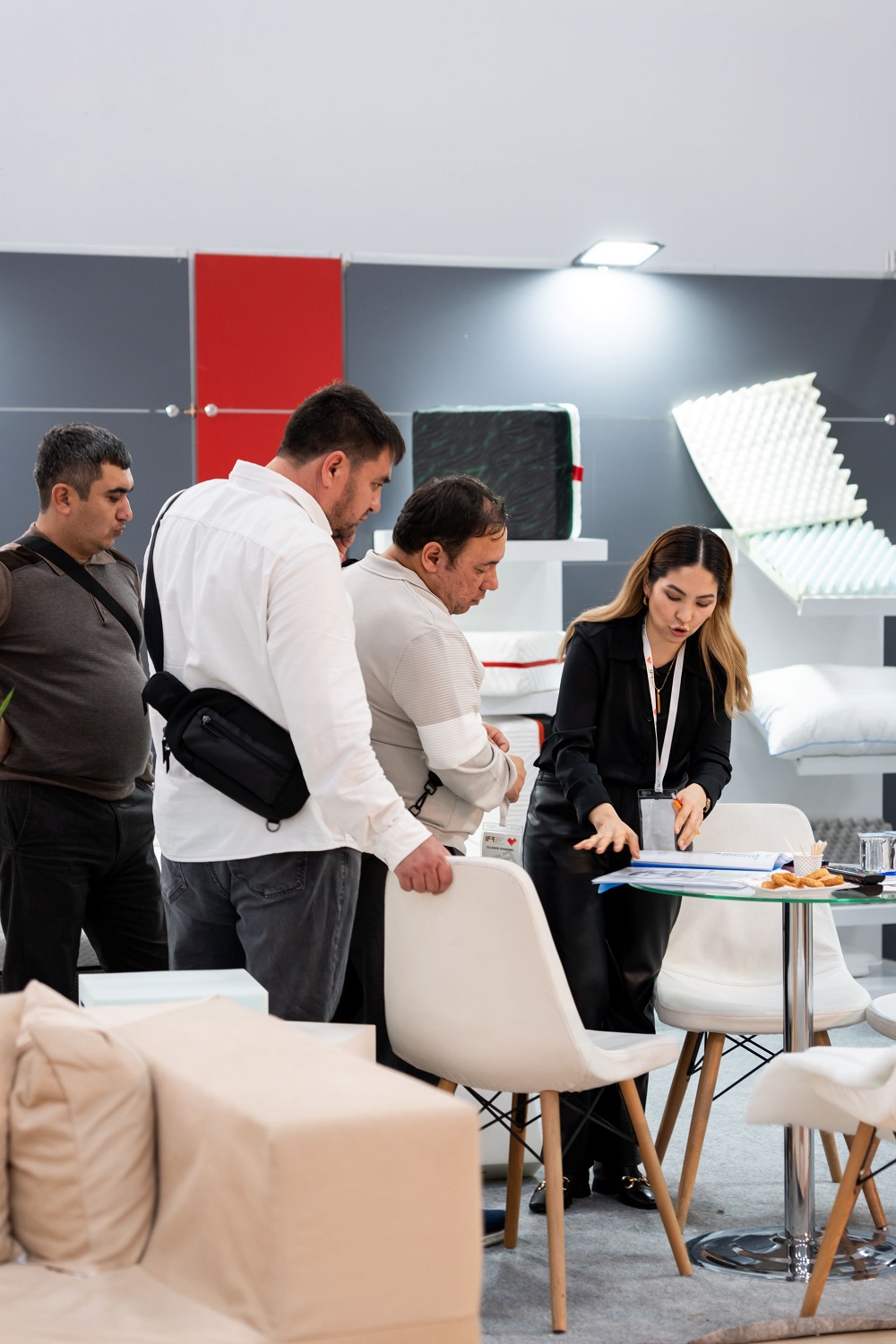 MOBLYANIN GELECE STANBULDA!