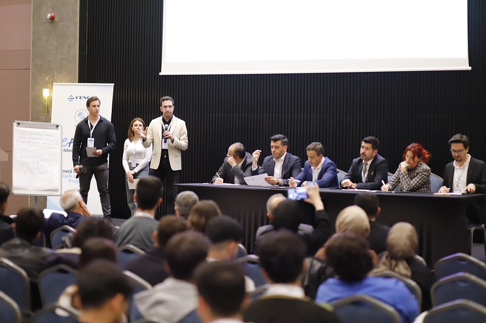 ENERJNN GELECENE GENLERLE YATIRIM YAPIYOR