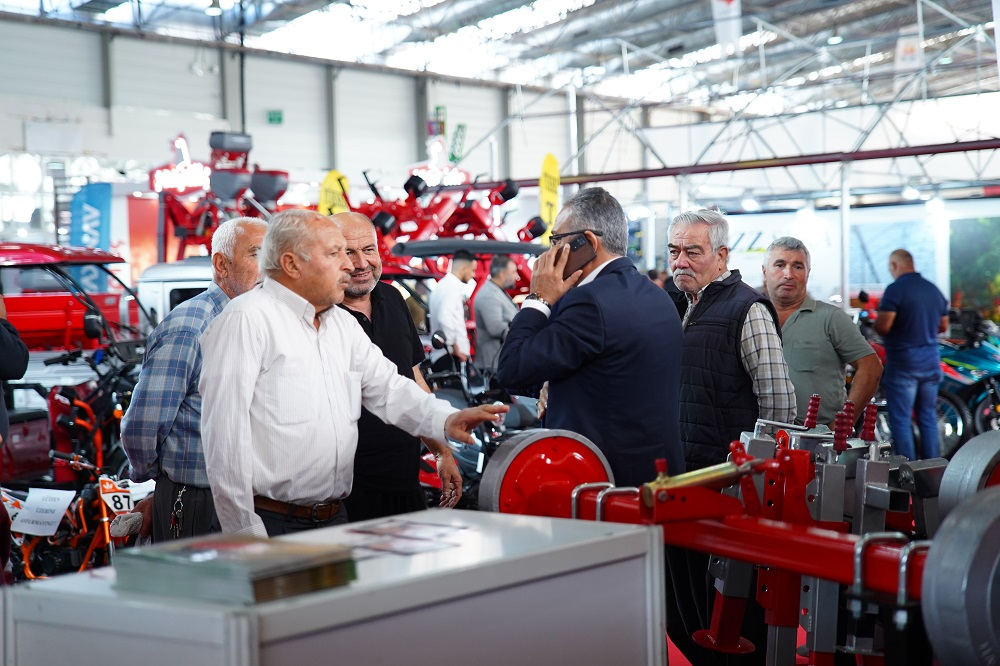 TARIM SEKTR ADANADA BULUUYOR