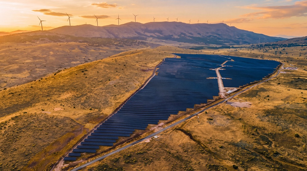 100 MW�A Y�KSELTT�